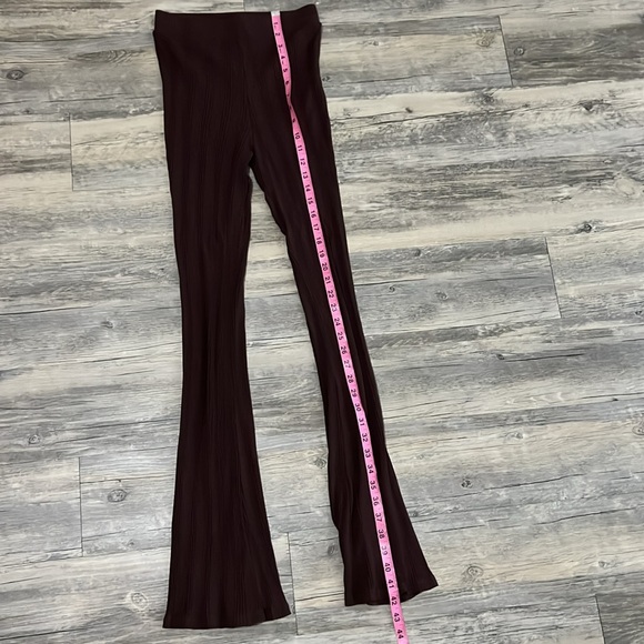 Zara brown ribbed thick leggings, bell bottom, worn once indoors, size Medium - Picture 5 of 6